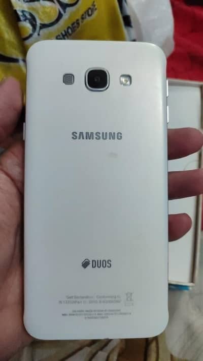 koi b screen chahye ho to rabta karan