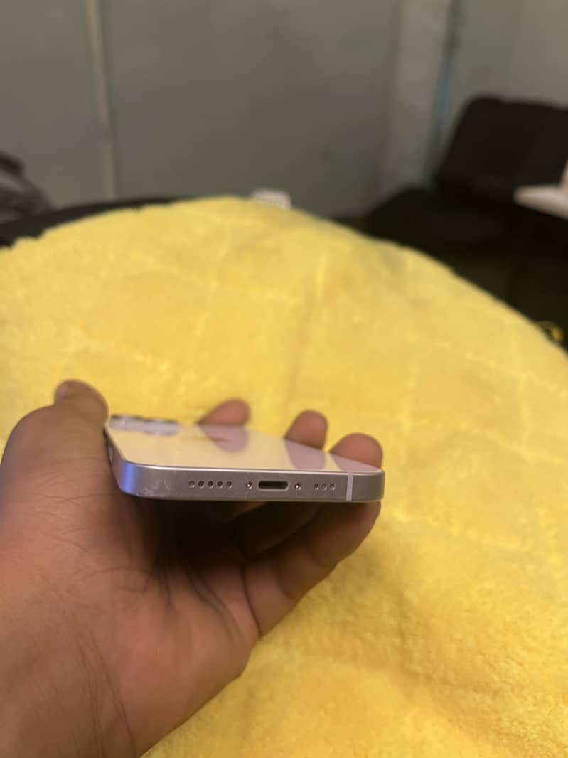 Apple iPhone 14 1