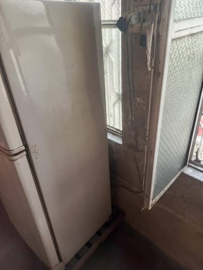 Dawlance Fridge In good 9/10 condition