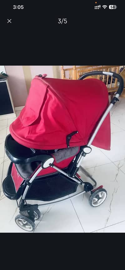 Baby Stroller – Excellent Condition – Comfortable & Easy to Use