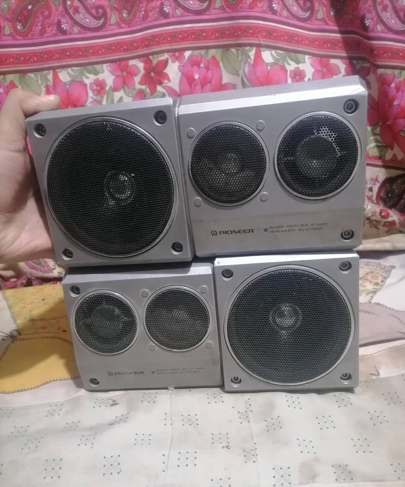 speaker 0