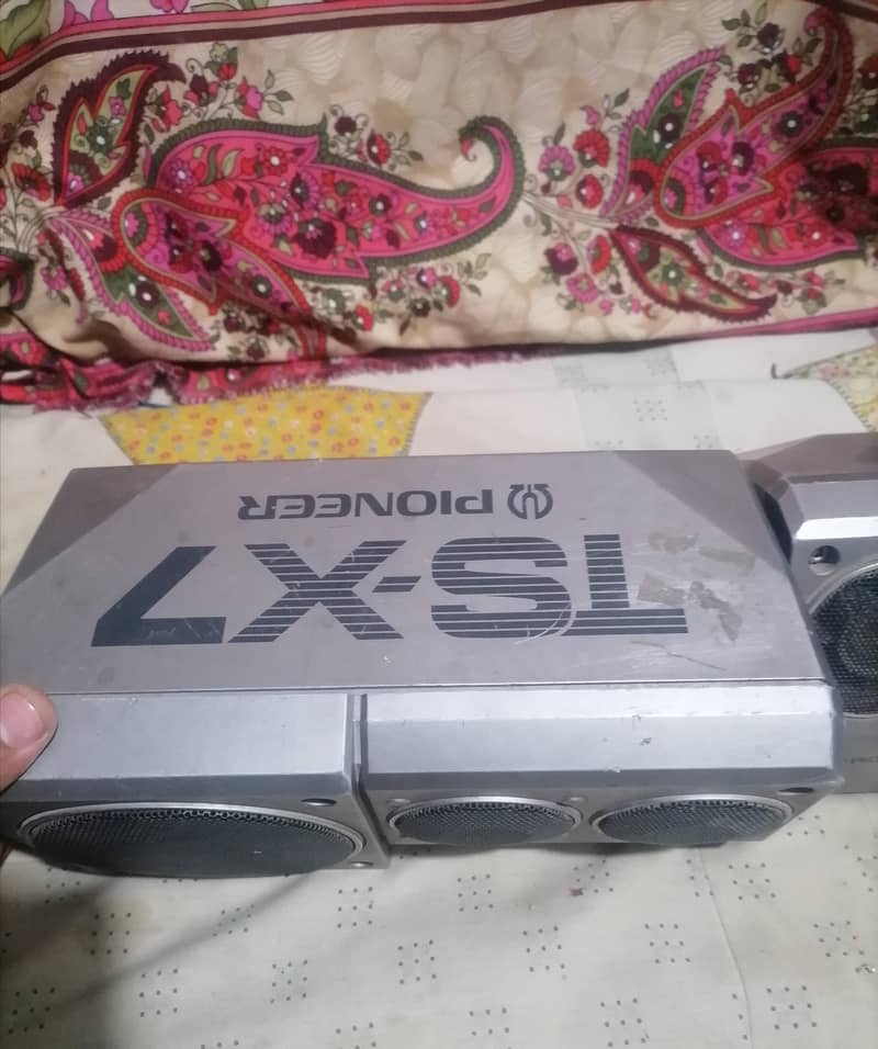 speaker 2