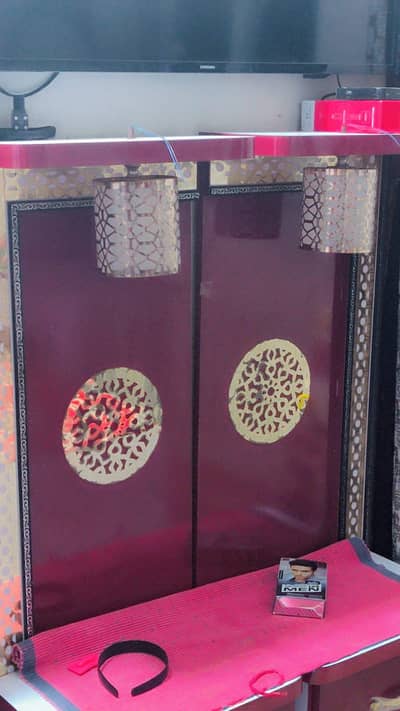 4 piece bedroom set good condition