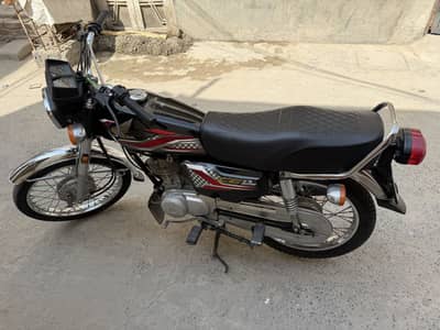Honda 125 All genuine bike