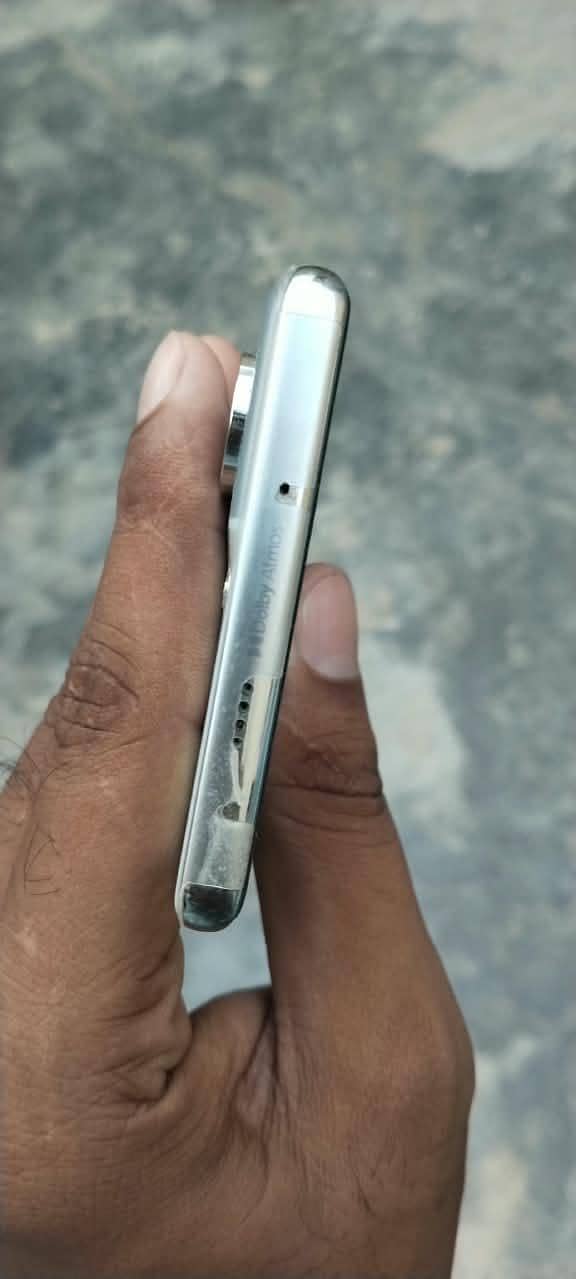 Tecno COMON 40 PRO 5