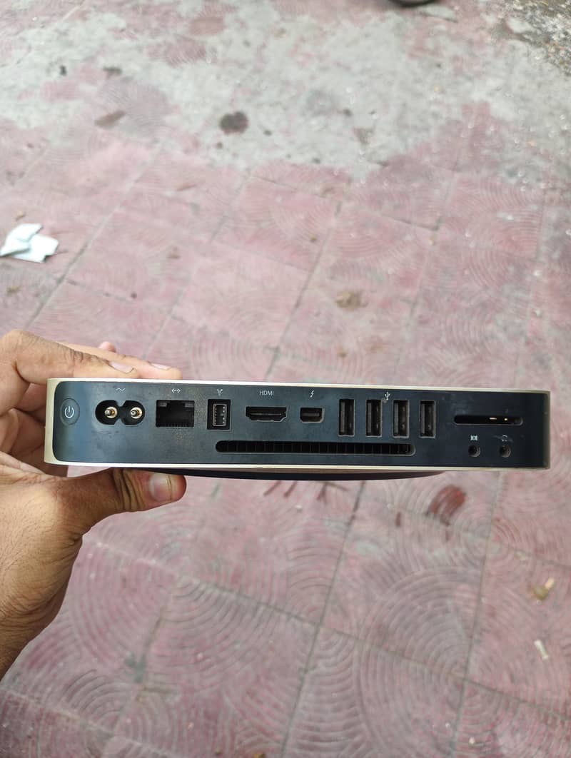 Mac Mini 5.1 - 10/10 Condition 1