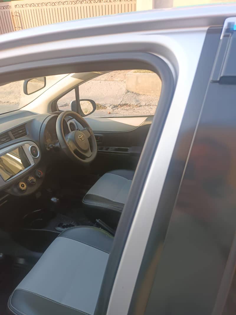 vitz 2011 model 10