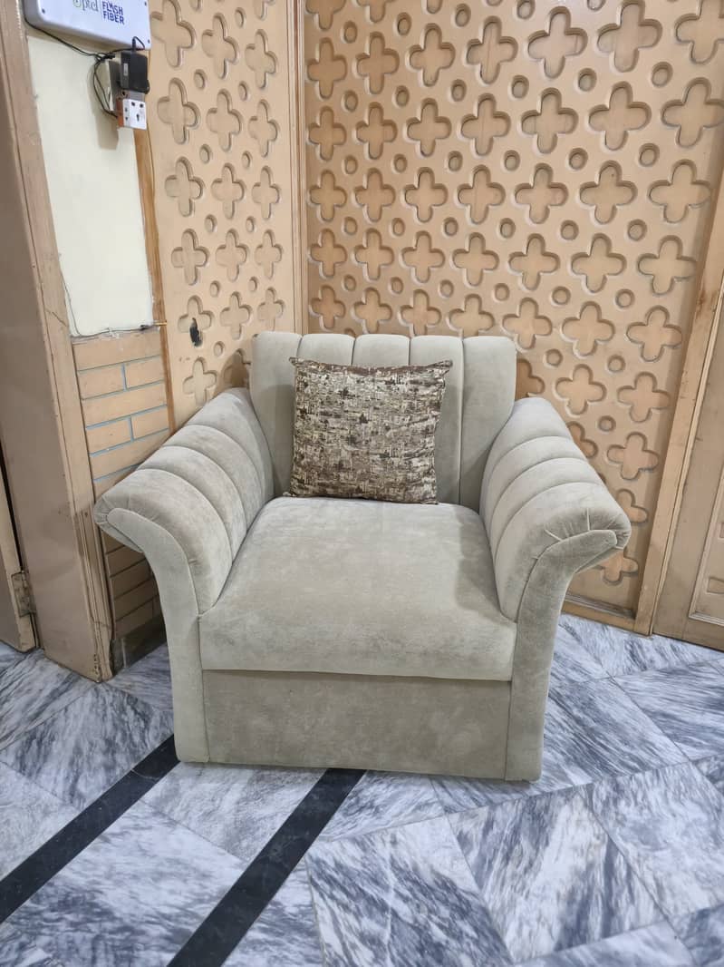 Sofa Set 6 seater 1