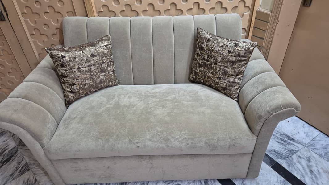Sofa Set 6 seater 5