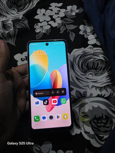 Tecno Spark Go 2024