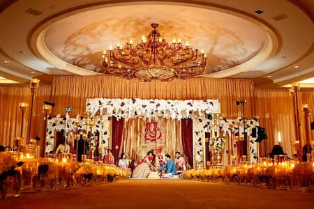 Sales and decor