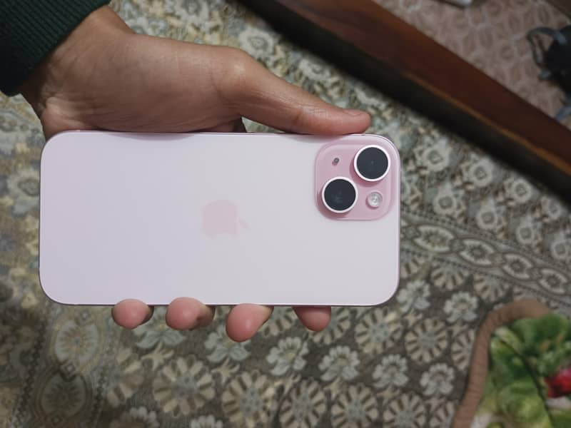 Apple iPhone 15 1