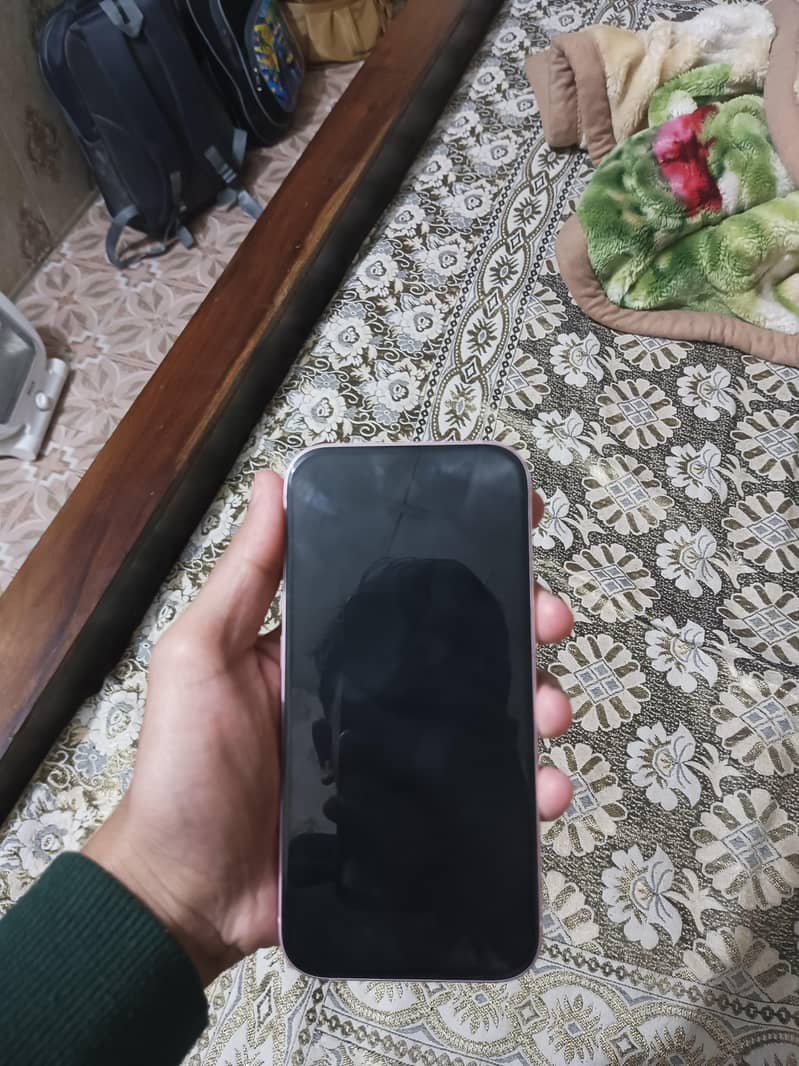 Apple iPhone 15 5