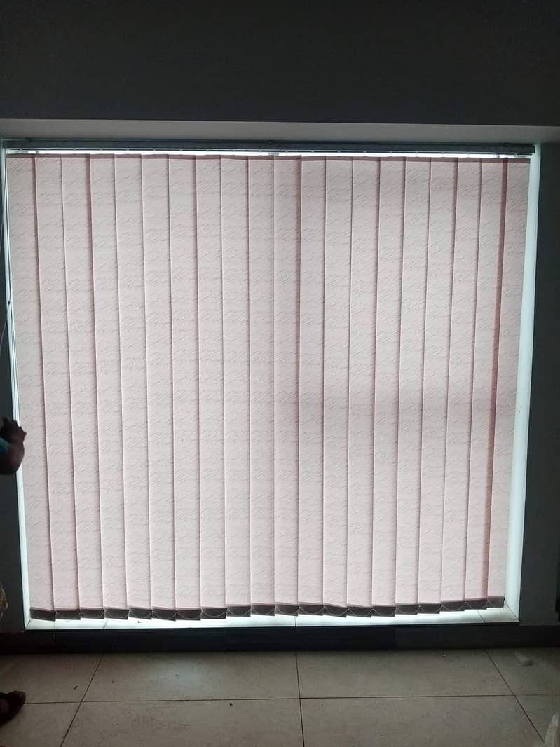 window blinds 19