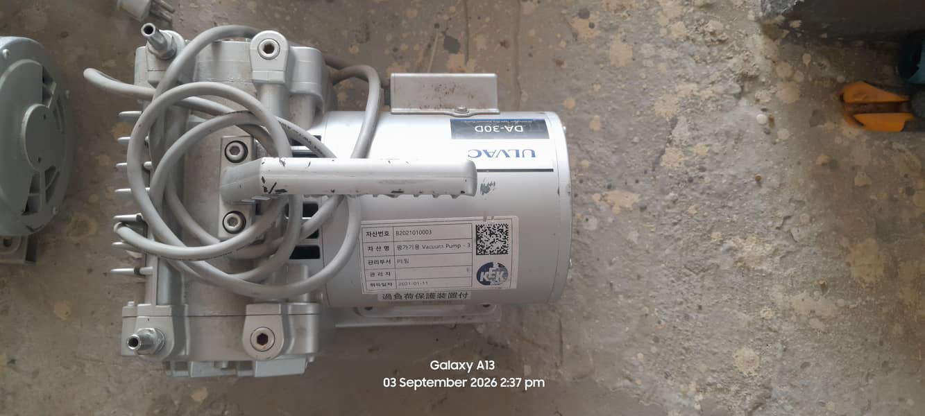 dry vacuum pump 1