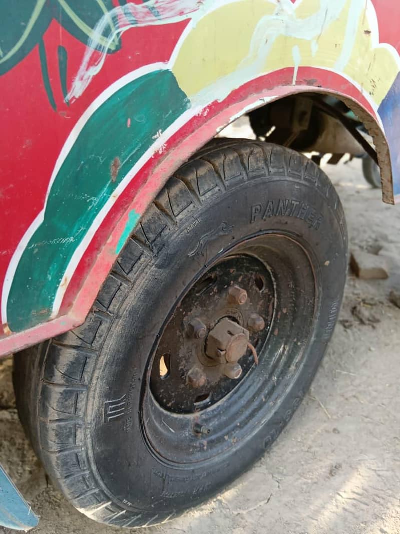 Chingchi loaded Rickshaw. 4
