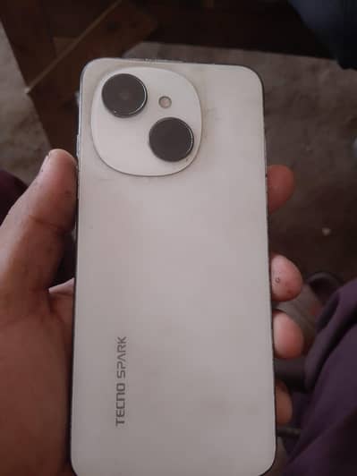 Tecno Spark Go 1