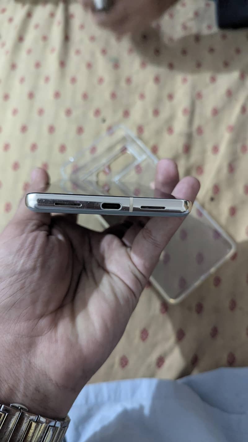 Google Pixel 7 Pro 2