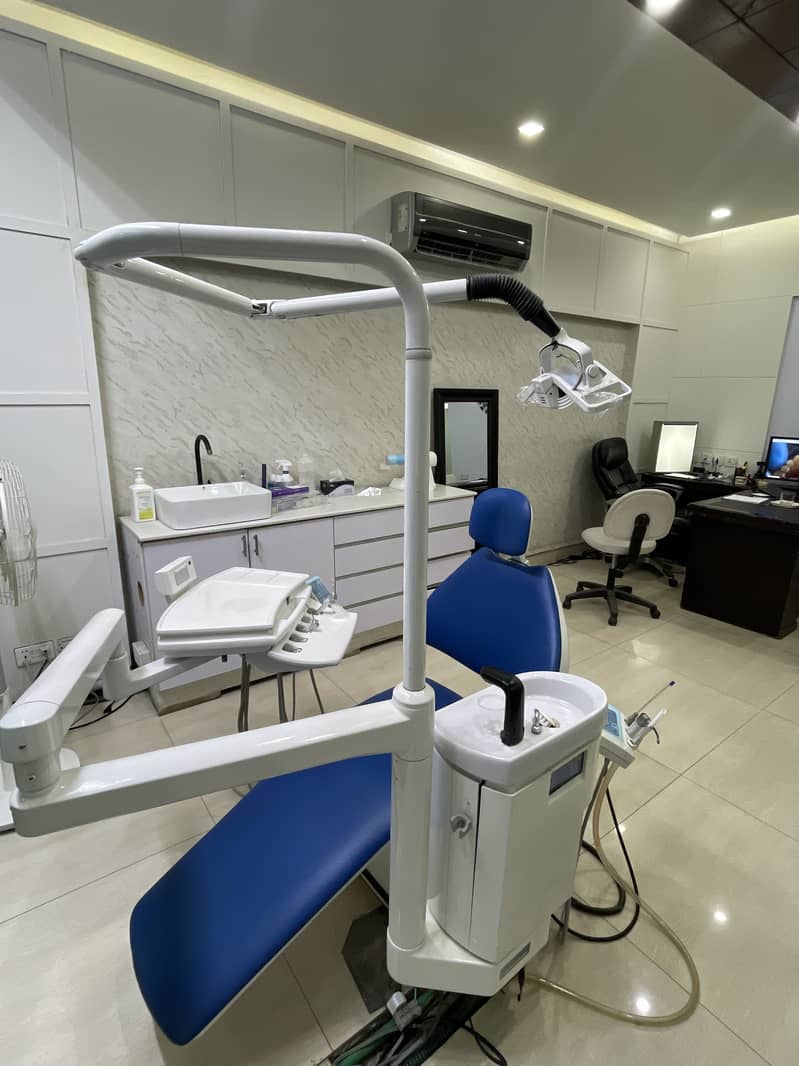 Dental unit machine 1