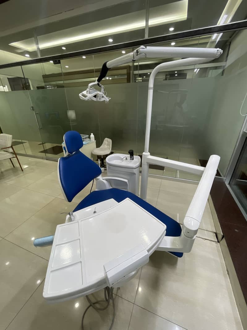 Dental unit machine 4