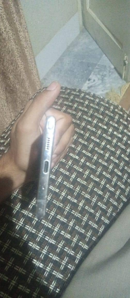 Samsung Mobile Note 10 Plus 1