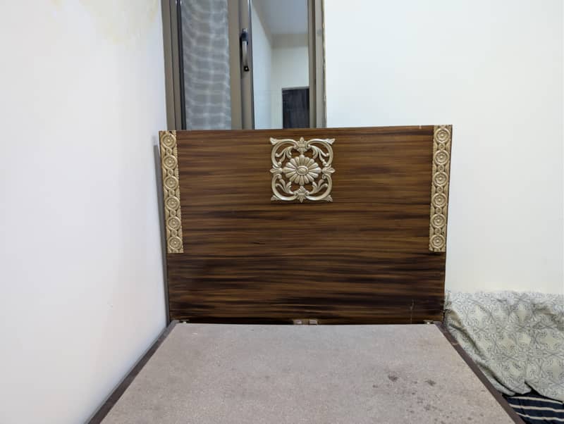 Single bed 2