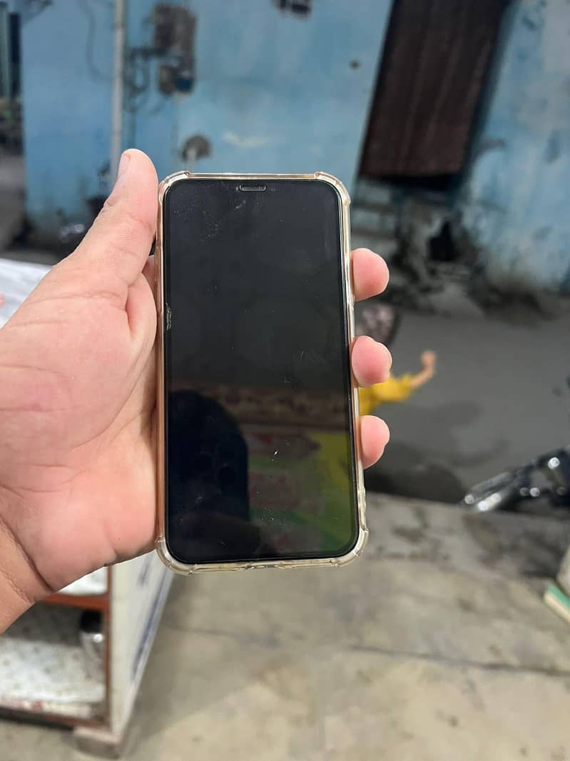 Apple iPhone X 2