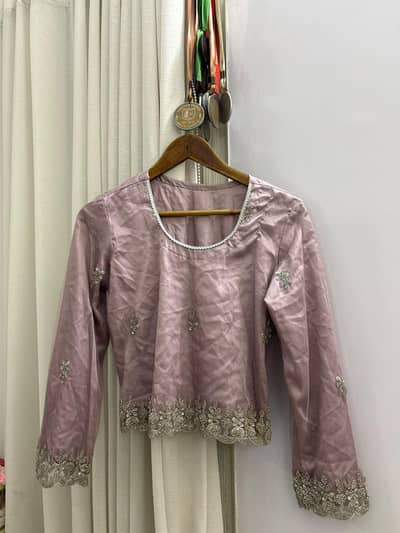 3 PCs lehenga, blouse and dupatta