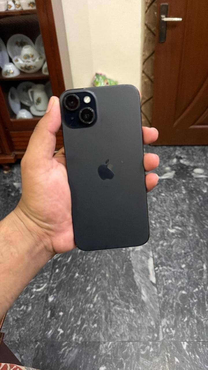 Apple iPhone 15 plus 0