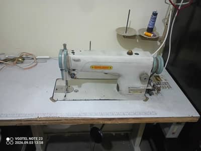 SIRUBA L917-M1 Sewing Machine