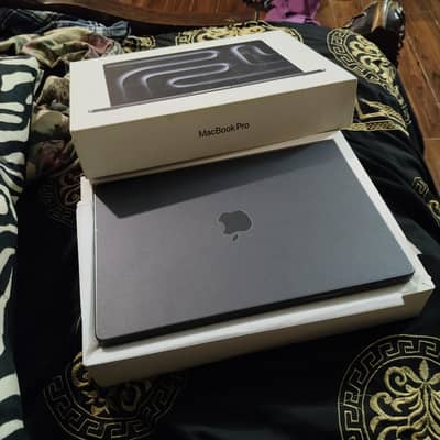 macbook pro m5 16-512