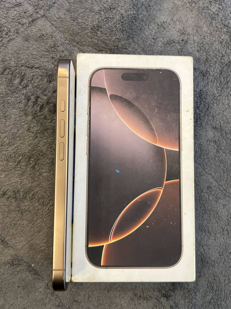 Apple iPhone 16 Pro 2