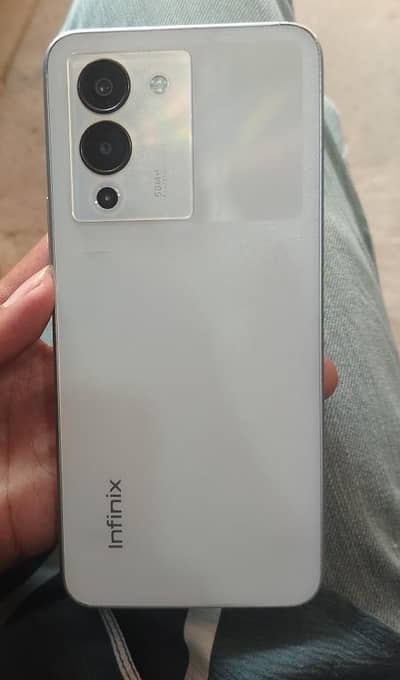 Infinix Note 12