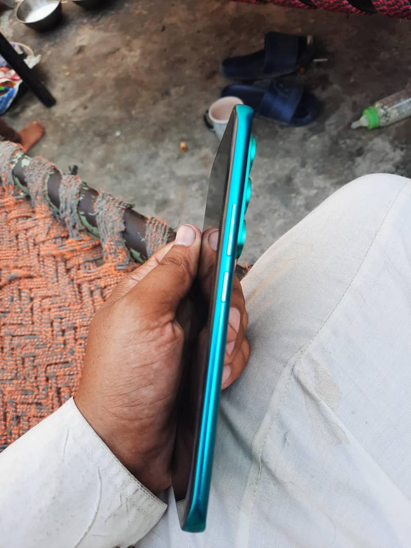 Tecno camon 50 pro 4