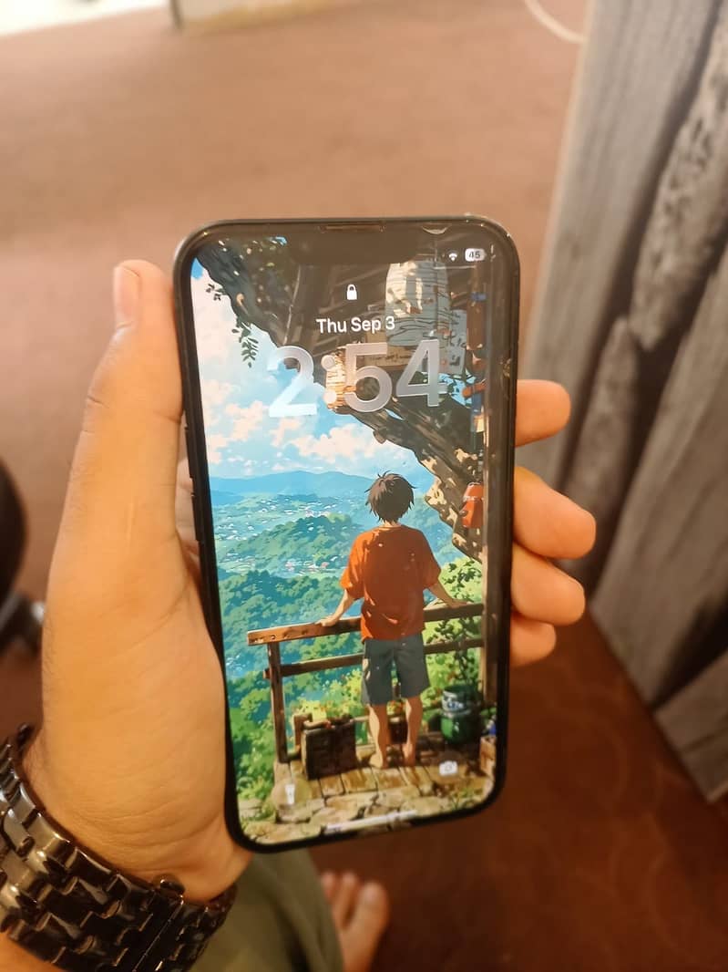 Apple iPhone 13 0