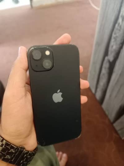 Apple iPhone 13