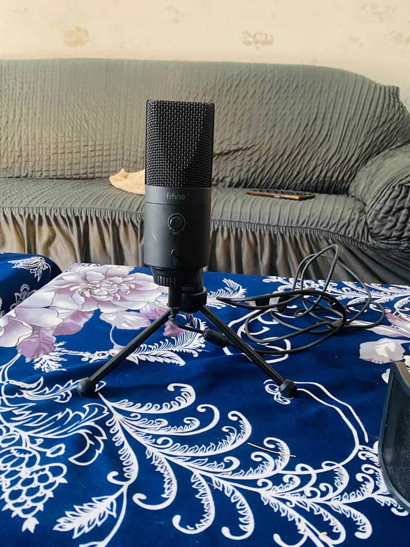 Camera tripod stand 11