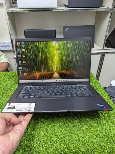 Dell Latitude 7430 i5 12th Gen 16Gb RAM 256Gb SSD FHD