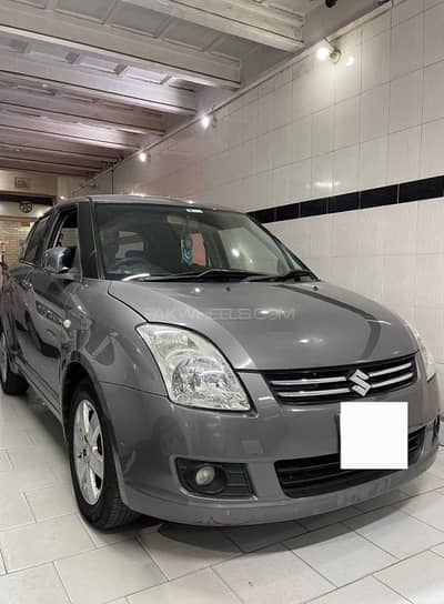 Suzuki Swift DLX 1.3 2014