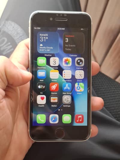 Apple iPhone SE