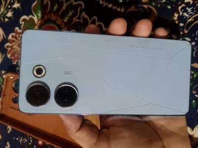 Tecno CAMON 20