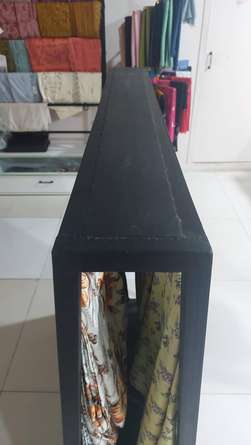 Display Racls 3