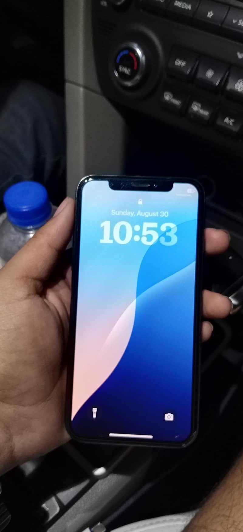 Apple iPhone XS 1