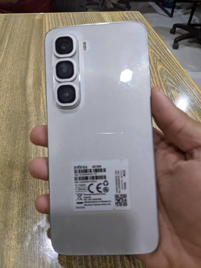 Infinix hot 60 i