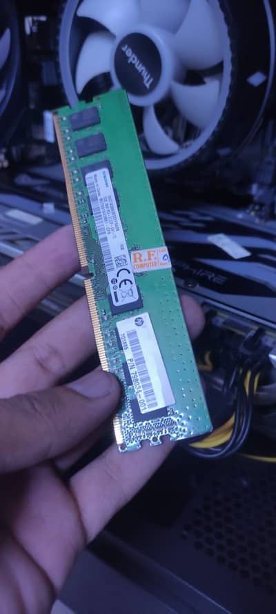 8 GB DDR4 RAM