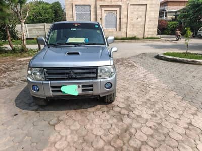 Mitsubishi Pajero Mini 2012