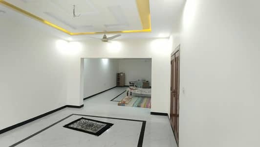 12 marla upper portion available for rent in G16