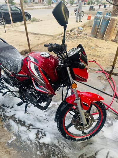 Honda CB150F RED