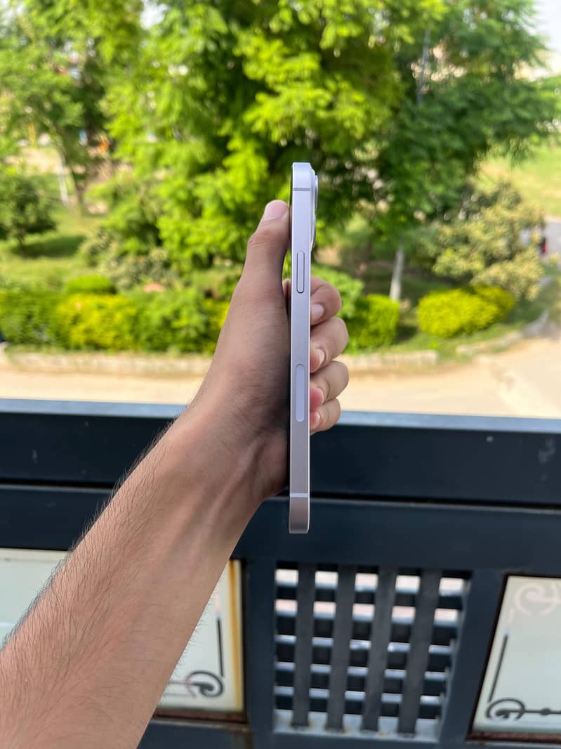 Apple iPhone 14 plus 128gb non PTA 2