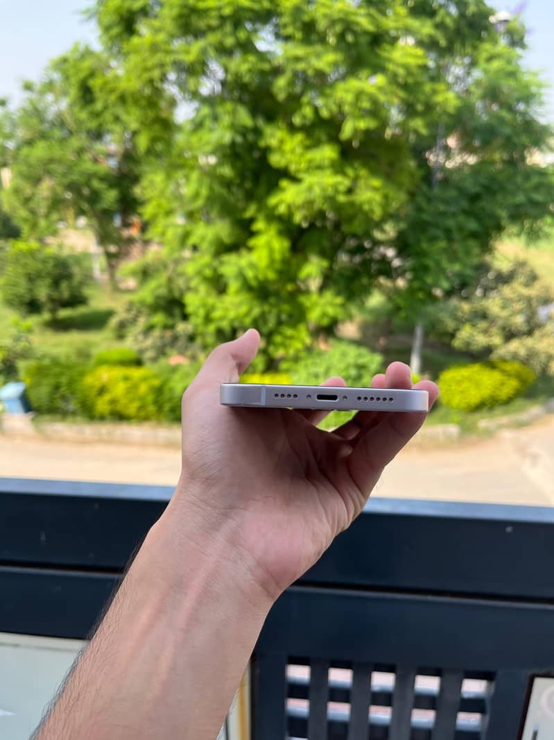 Apple iPhone 14 plus 128gb non PTA 3
